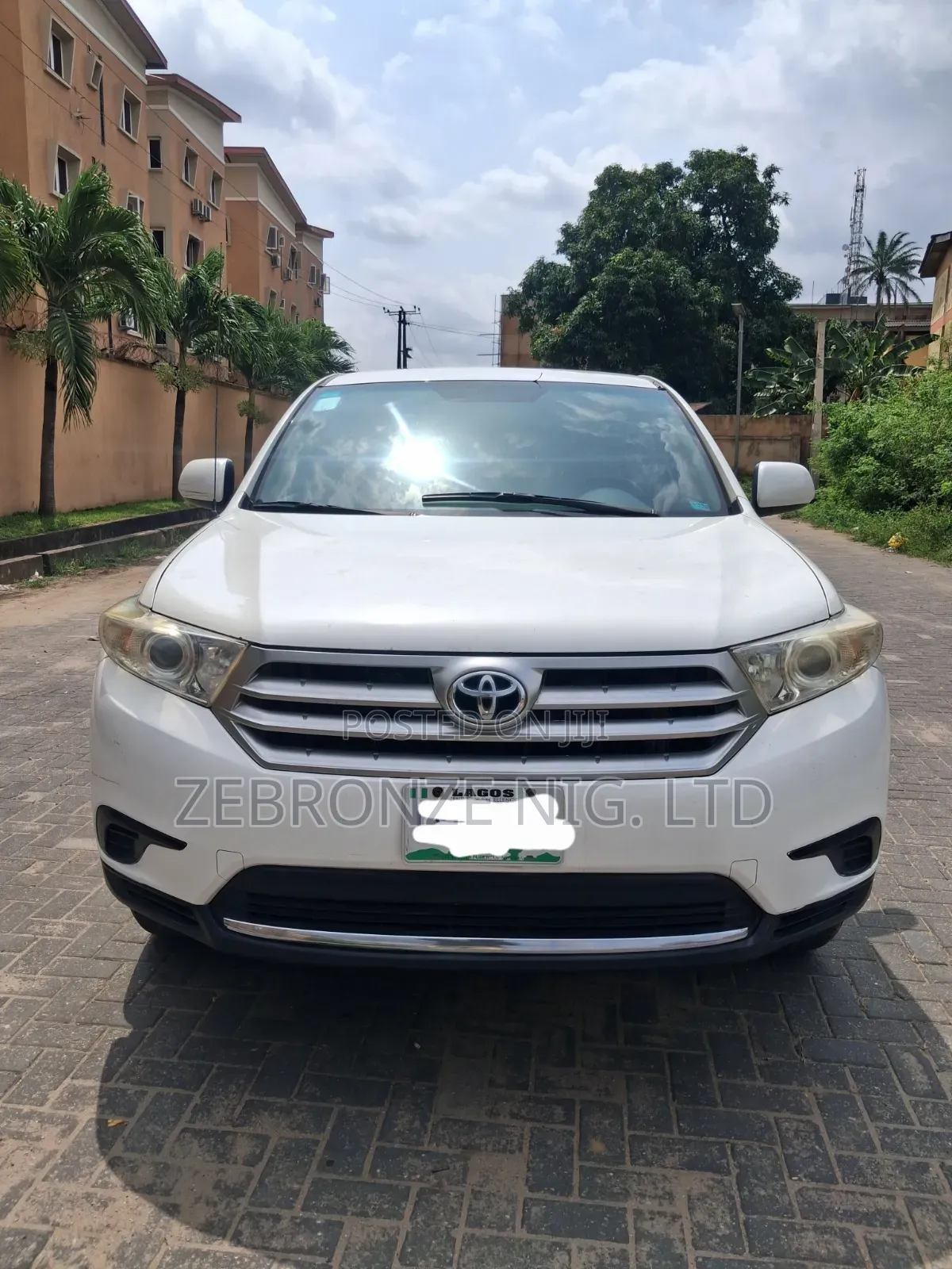 Toyota Highlander Limited 2012 White