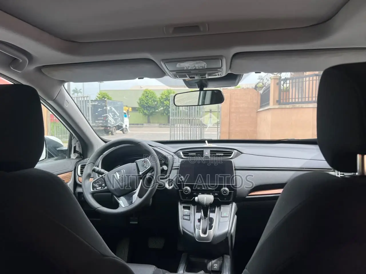 Honda CR-V Touring 4dr SUV (1.5L 4cyl CVT) 2017 White
