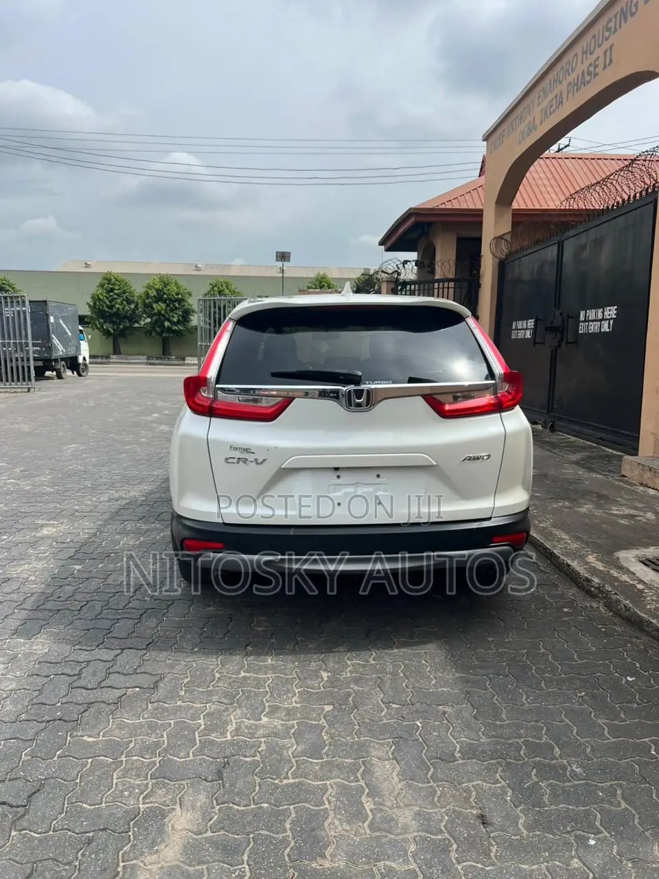 Honda CR-V Touring 4dr SUV (1.5L 4cyl CVT) 2017 White