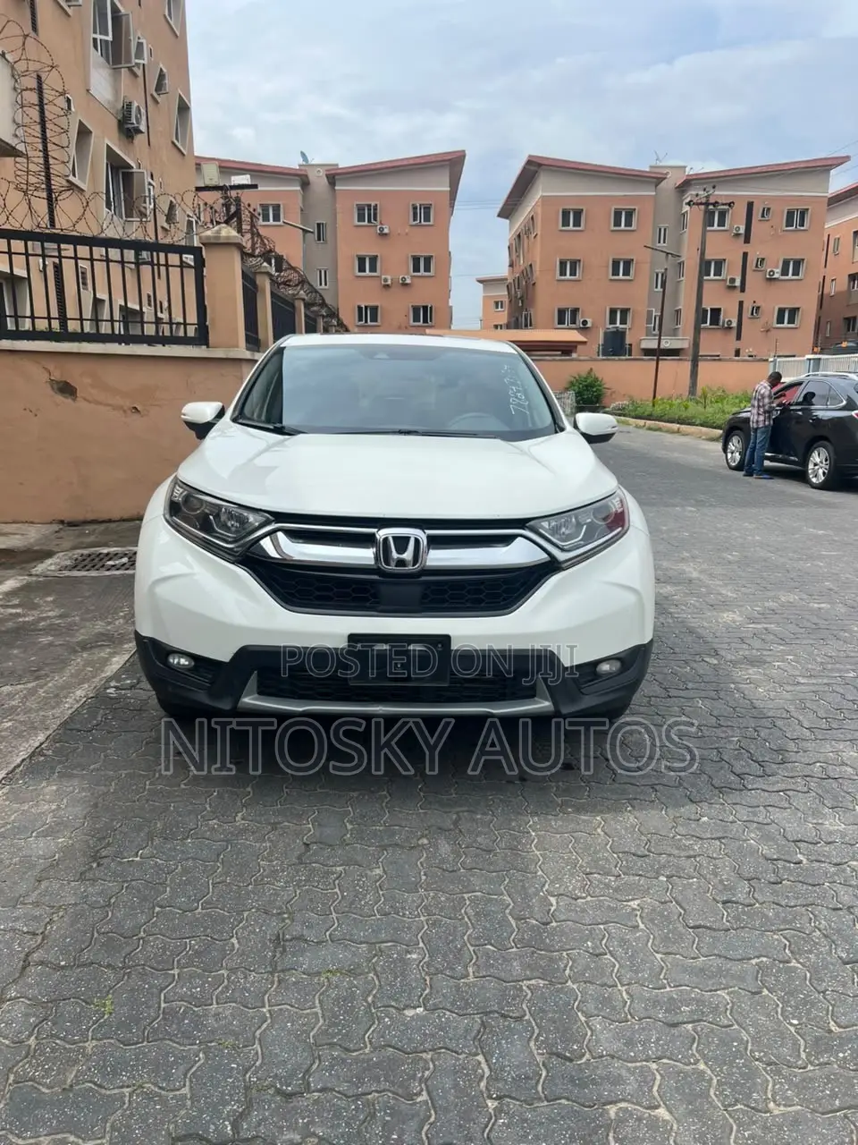 Honda CR-V Touring 4dr SUV (1.5L 4cyl CVT) 2017 White