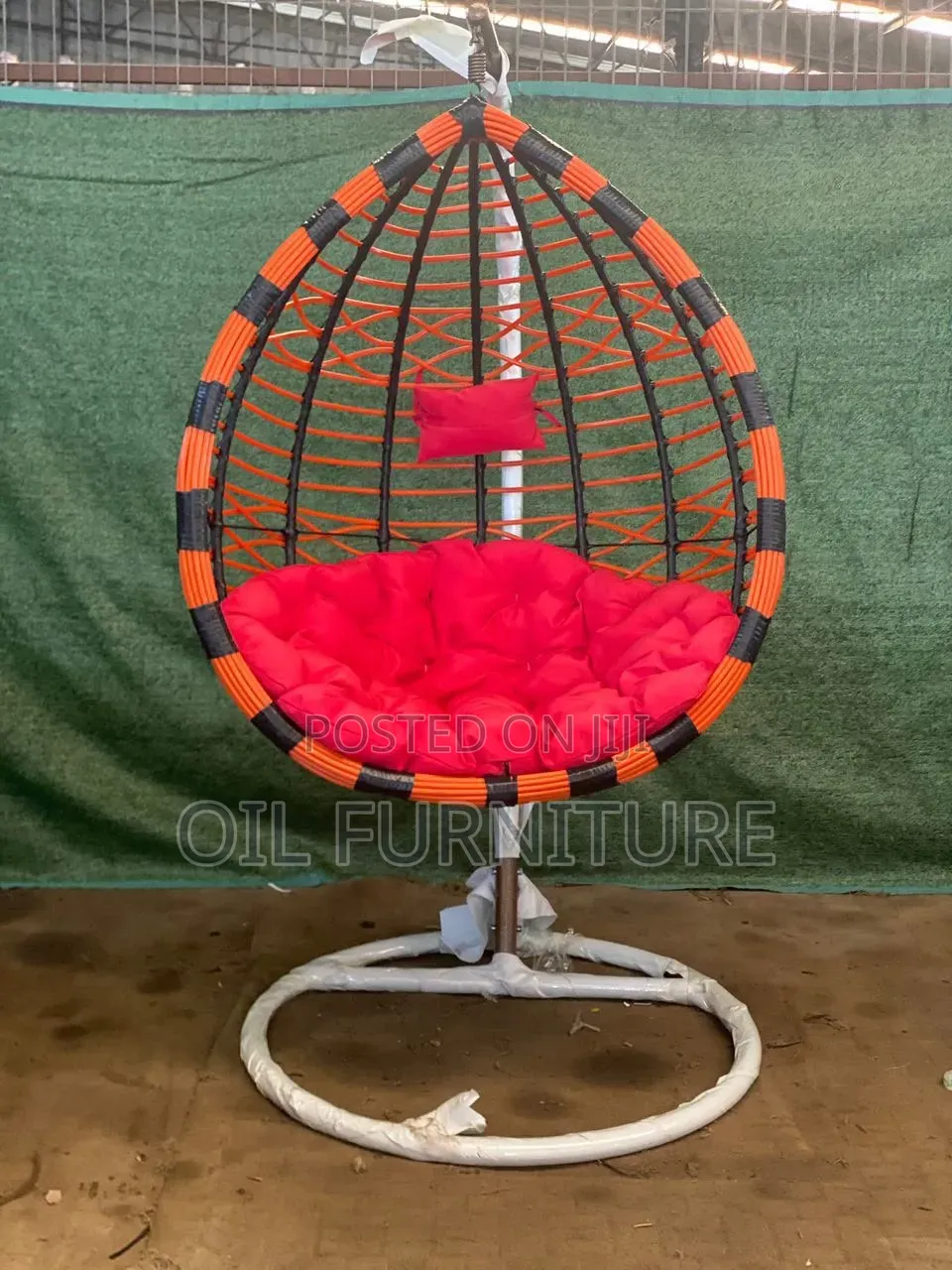 ​Modern Outdoor & Indoor Rattan Egg Swing Chair – Heavy Duty Frame