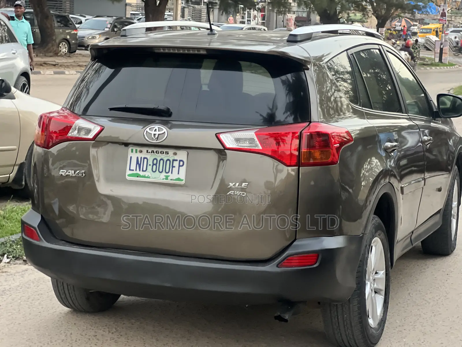 Toyota RAV4 LE 4dr SUV AWD (2.5L 4cyl 6A) 2014 Gray