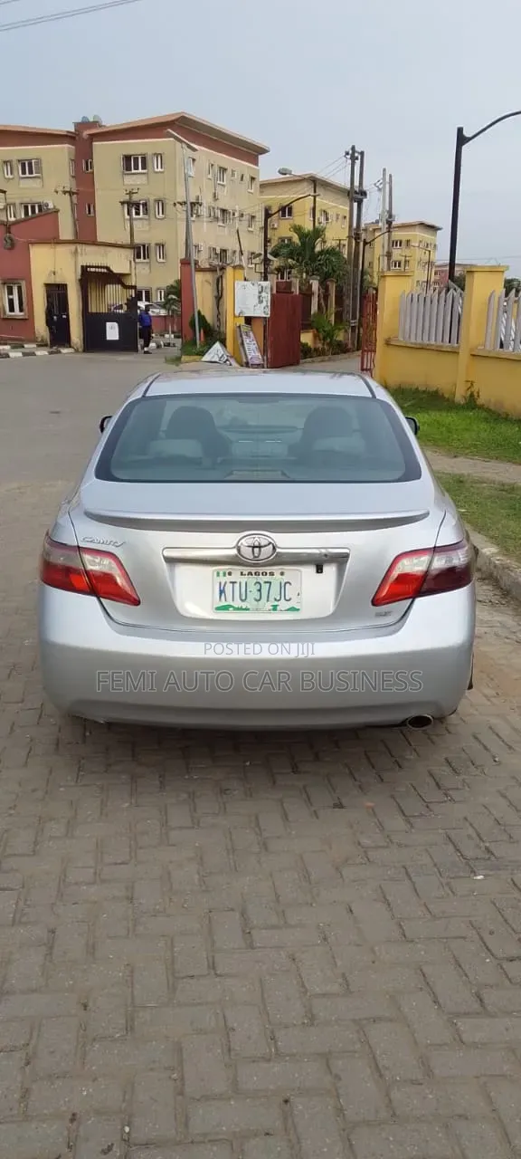 Toyota Camry 2008 Silver