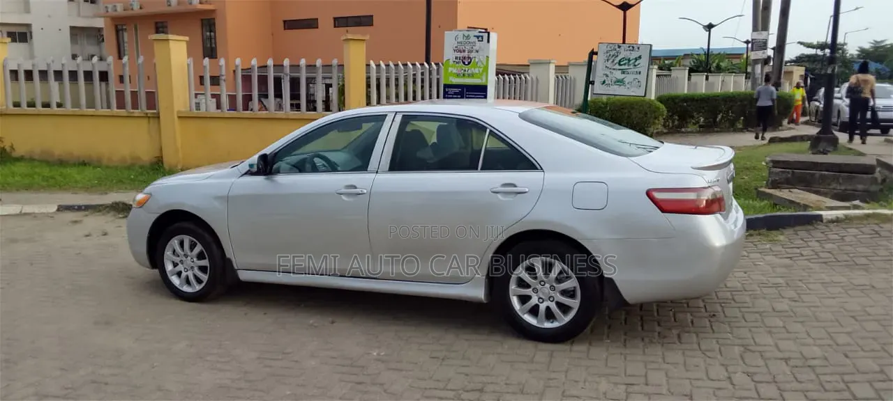 Toyota Camry 2008 Silver