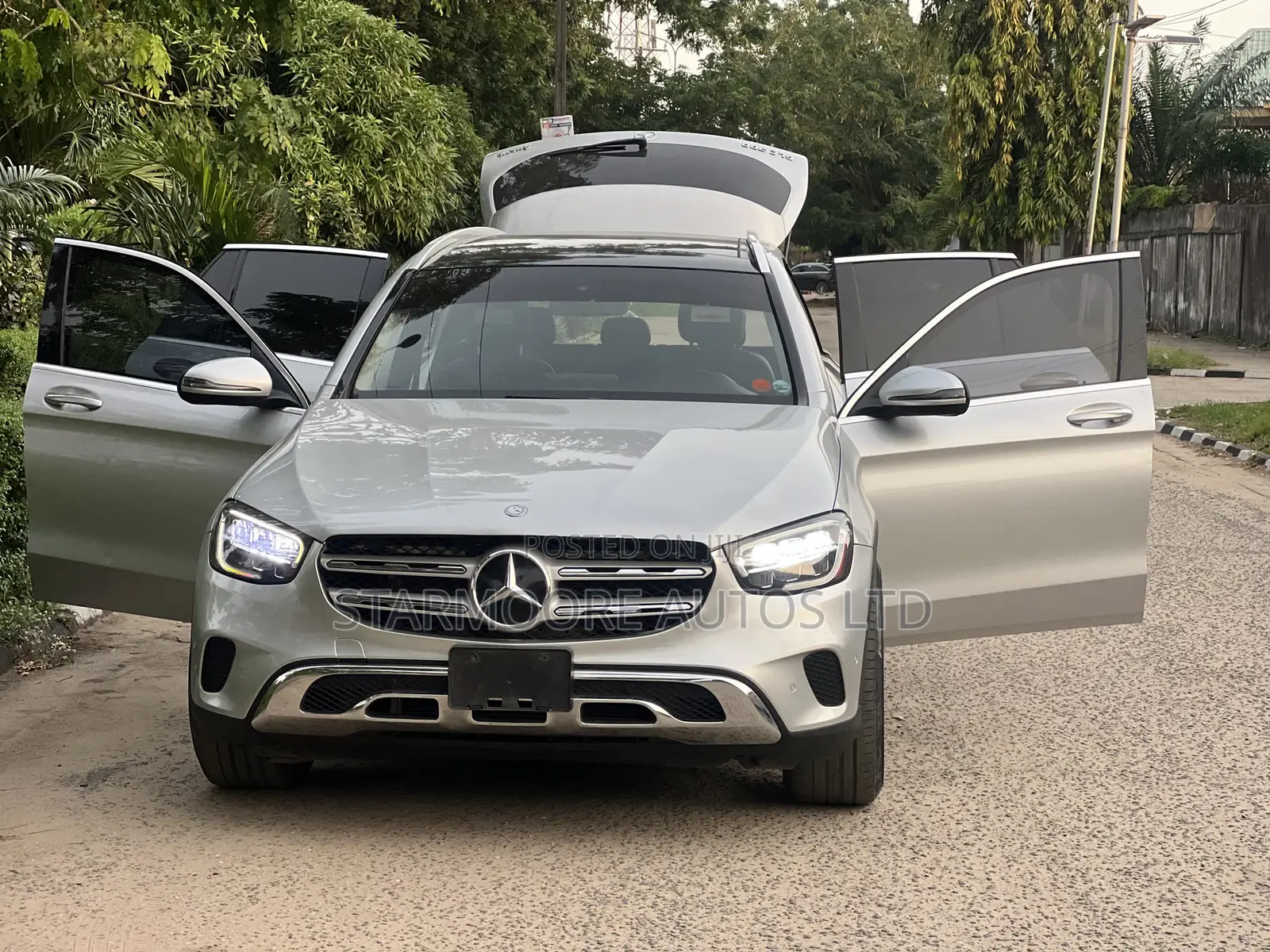 Mercedes-Benz GLC-Class 2017 Silver