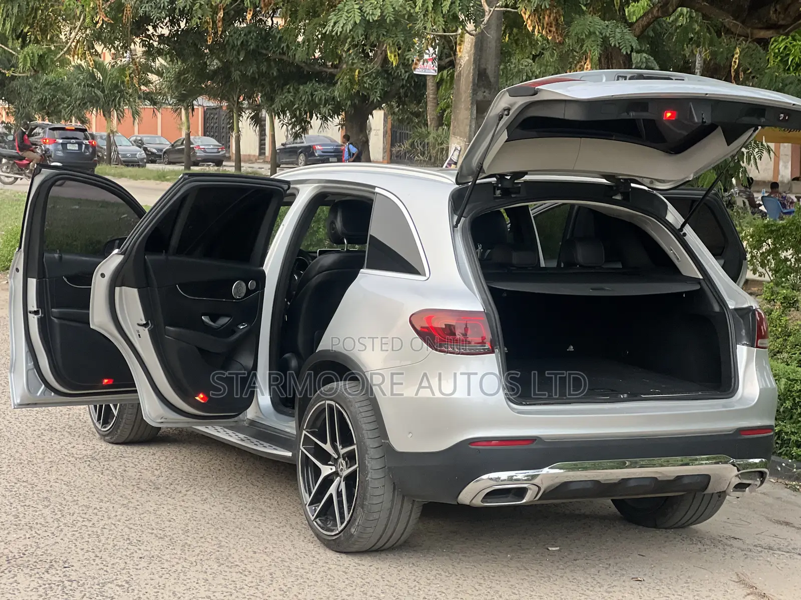 Mercedes-Benz GLC-Class 2017 Silver