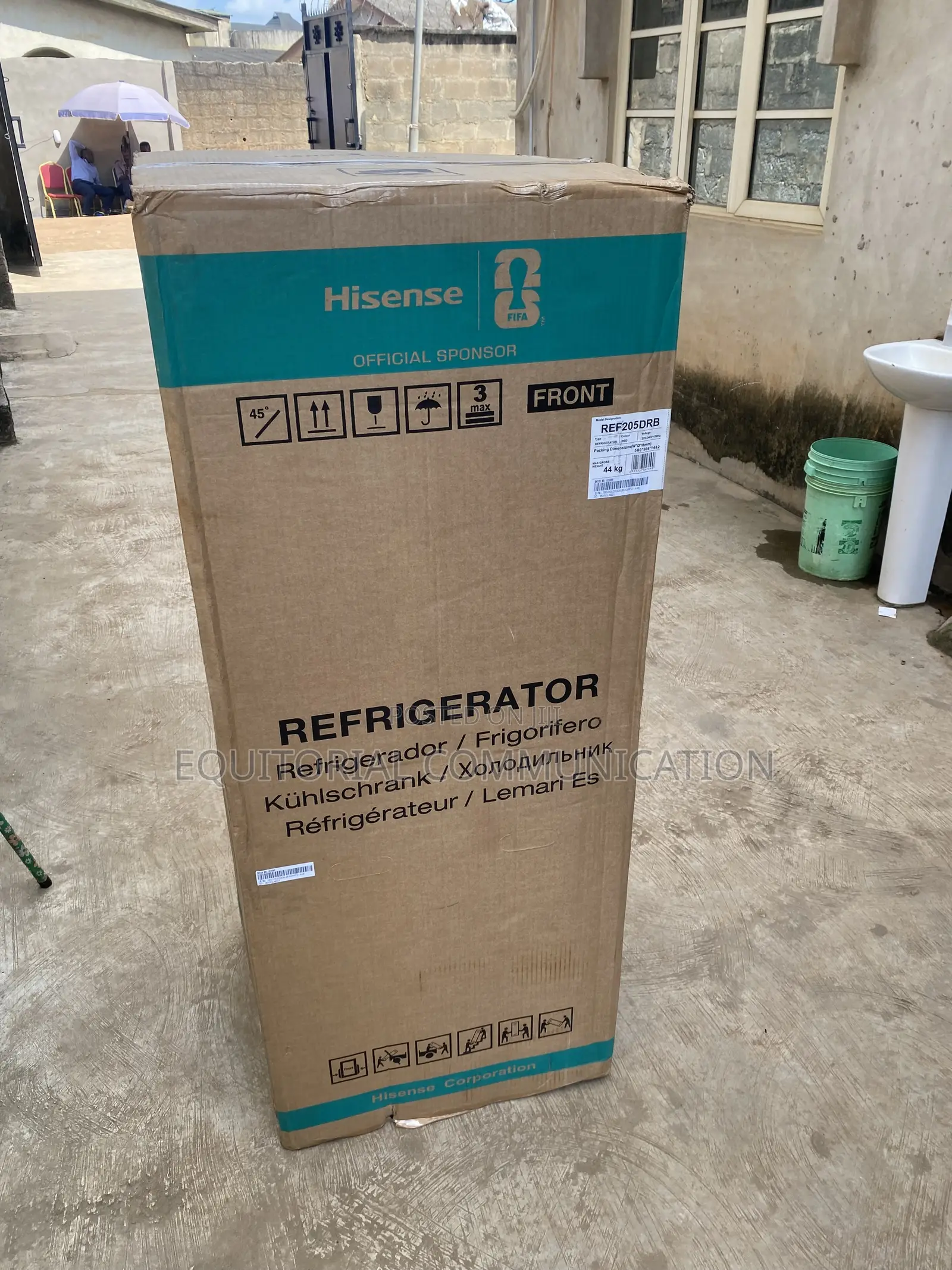 Hisense 204L Double Door Refrigerator With Drinking Water Dispenser