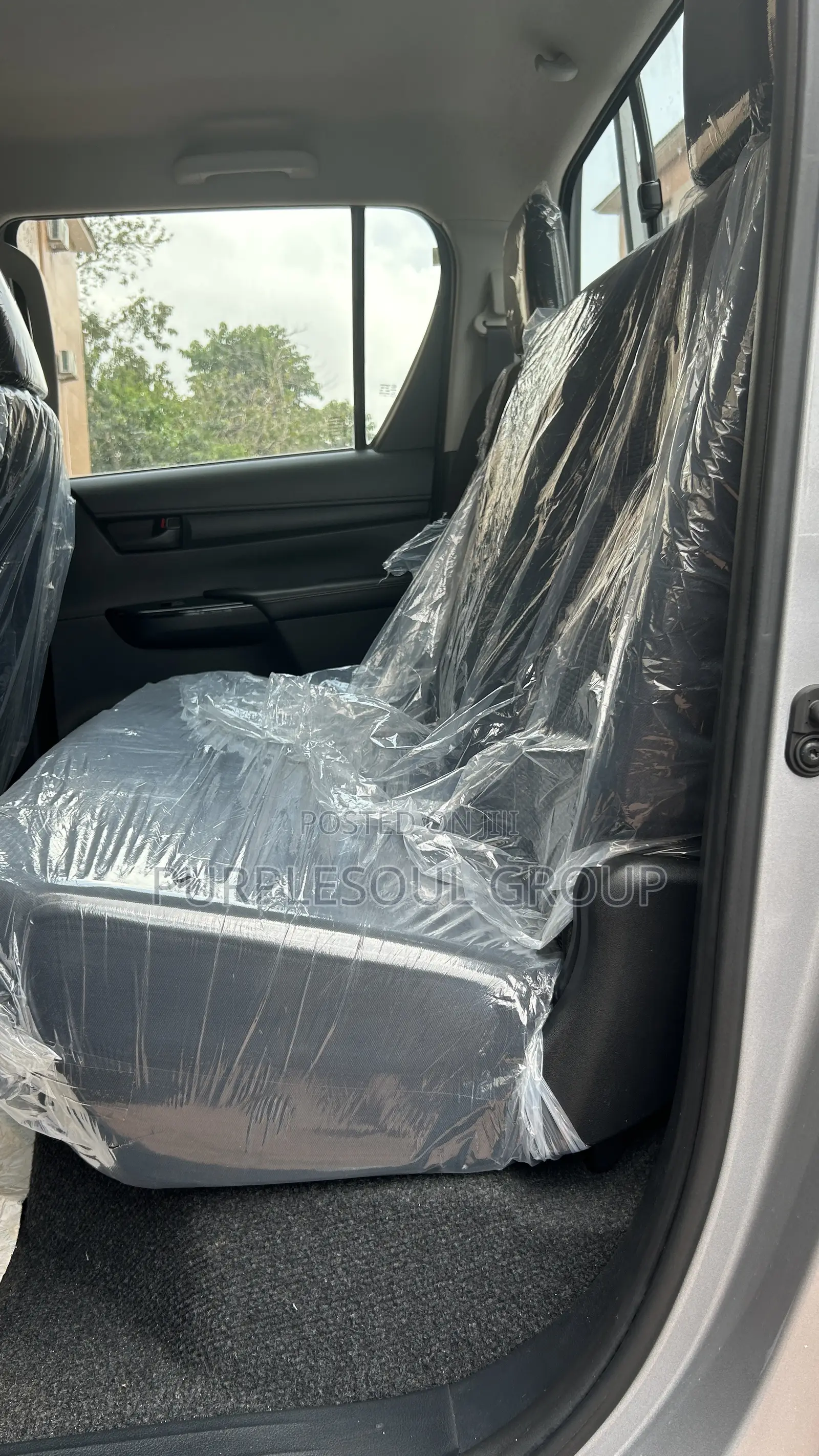 New Toyota Hilux 2025 Gray