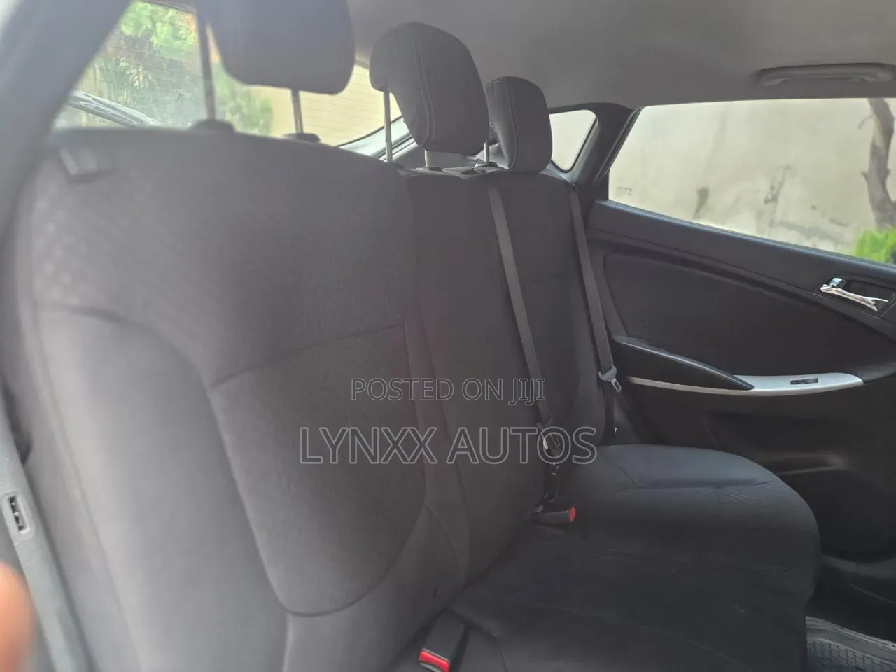 Hyundai Accent GLS 2012 White