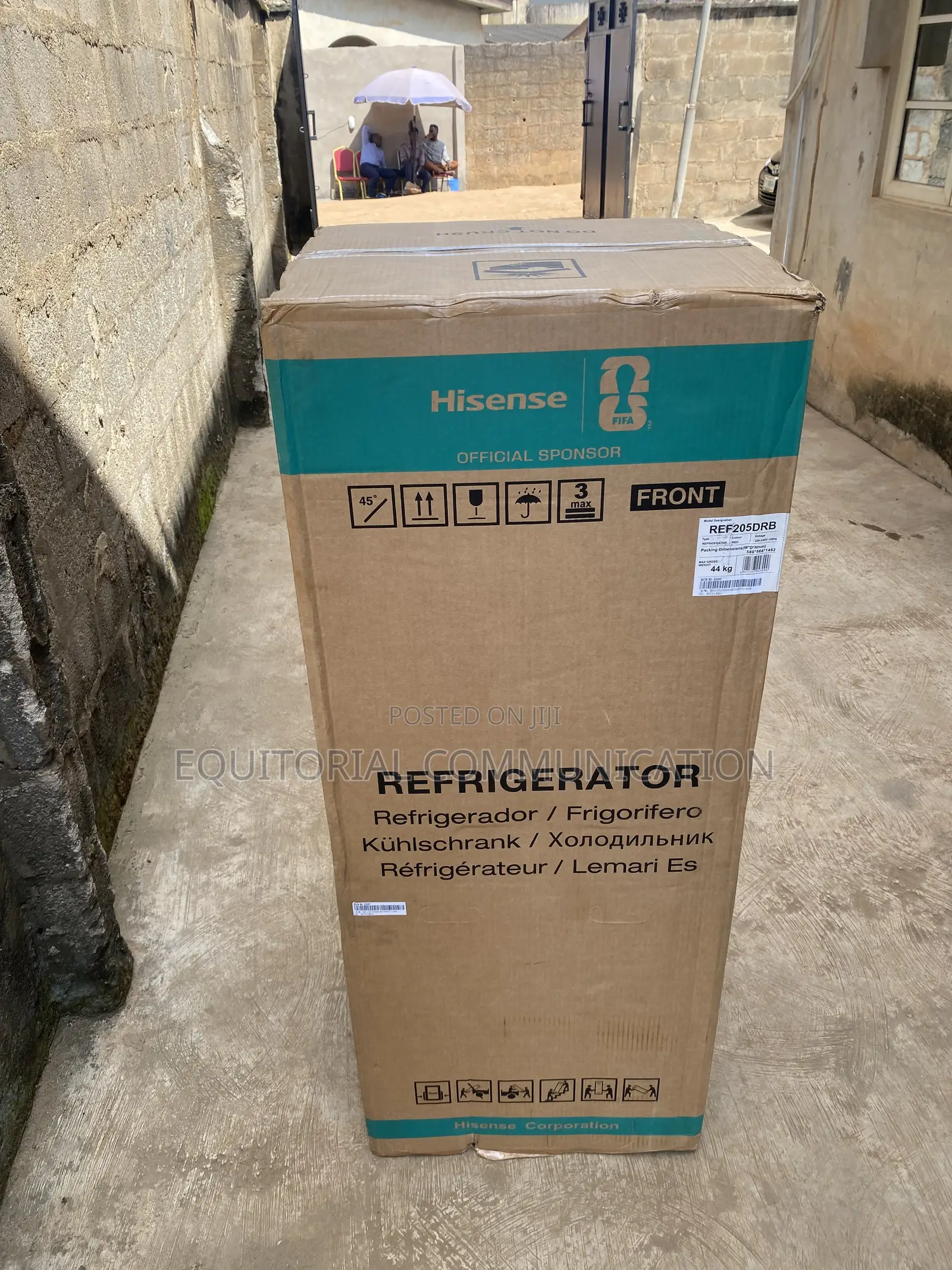 Hisense 204L Top Freezer Fridge for Daily Refrigeration Needs