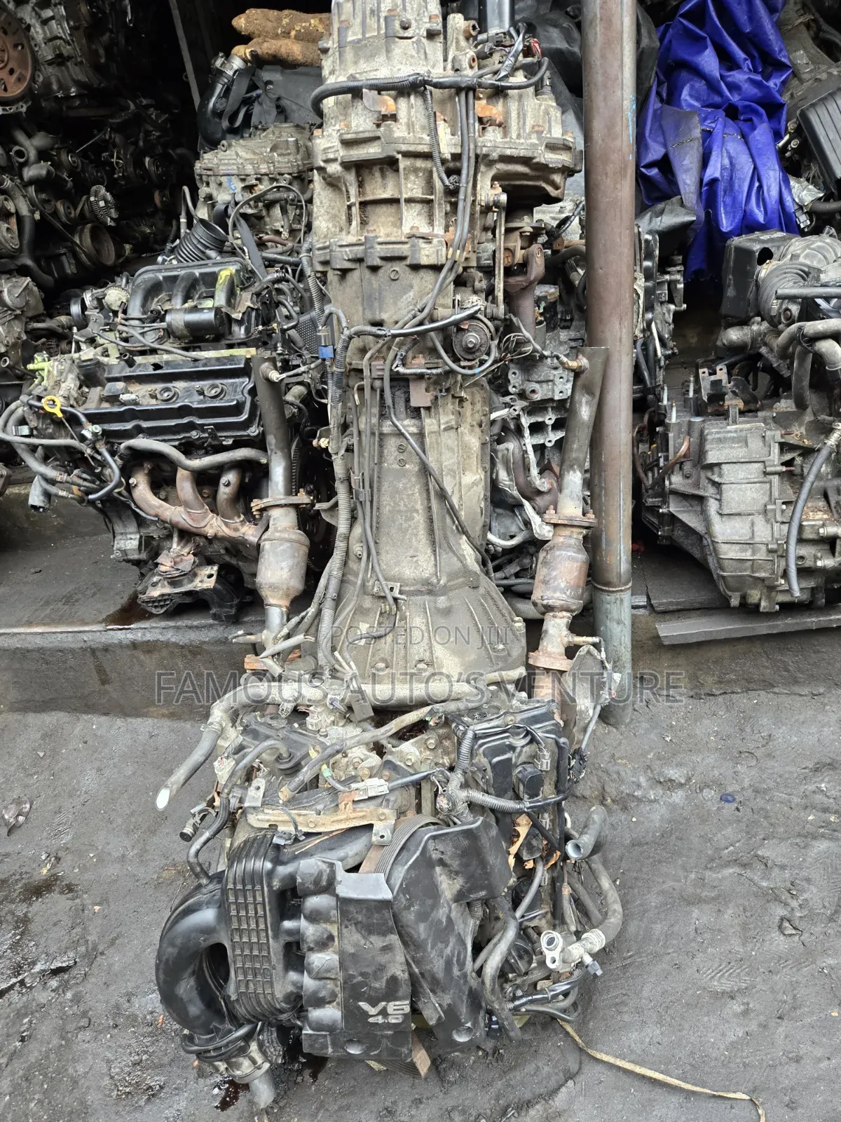 Nissan Pathfinder 4.0 2005/210