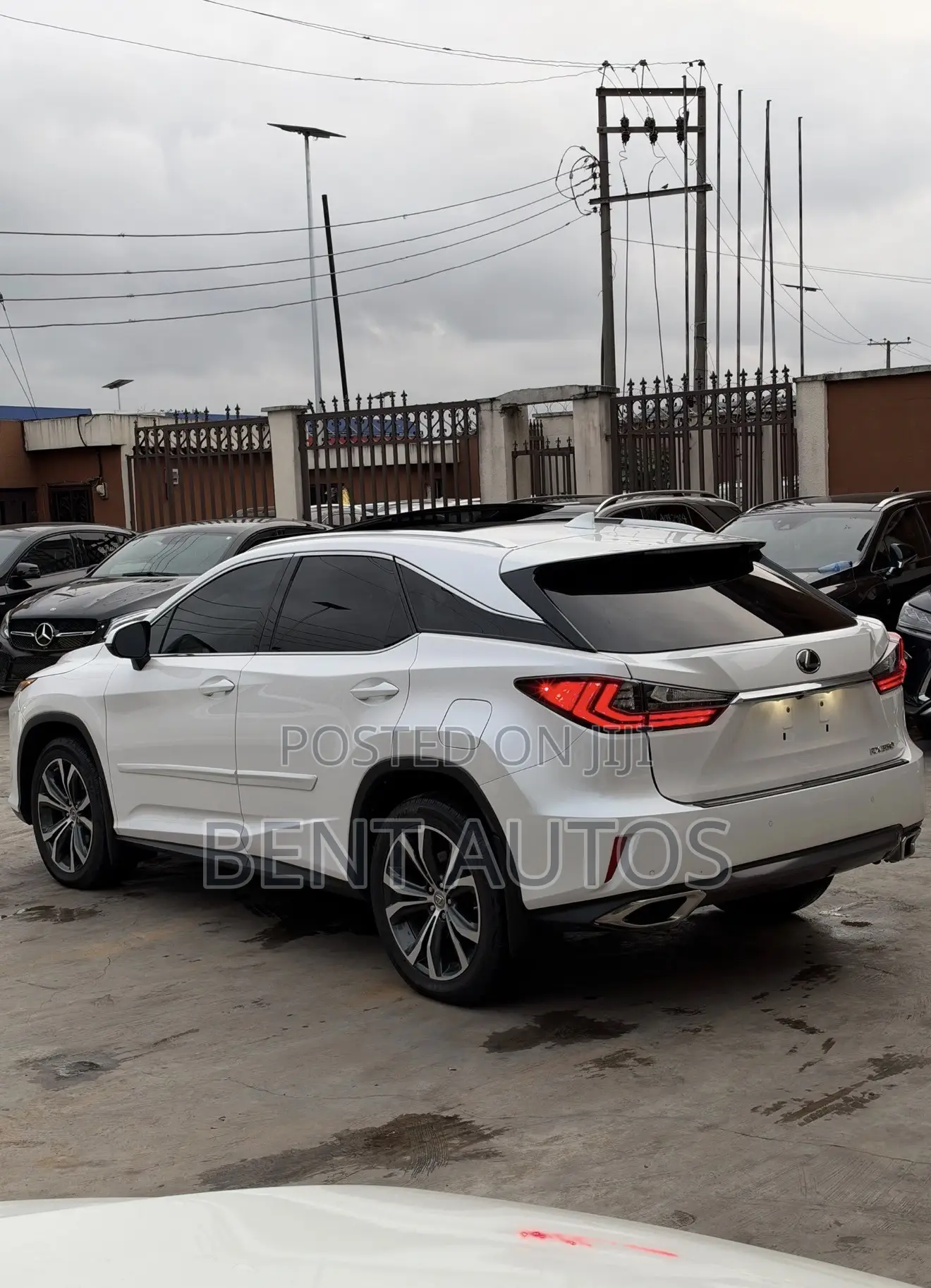 Lexus RX 350 AWD 2017 White