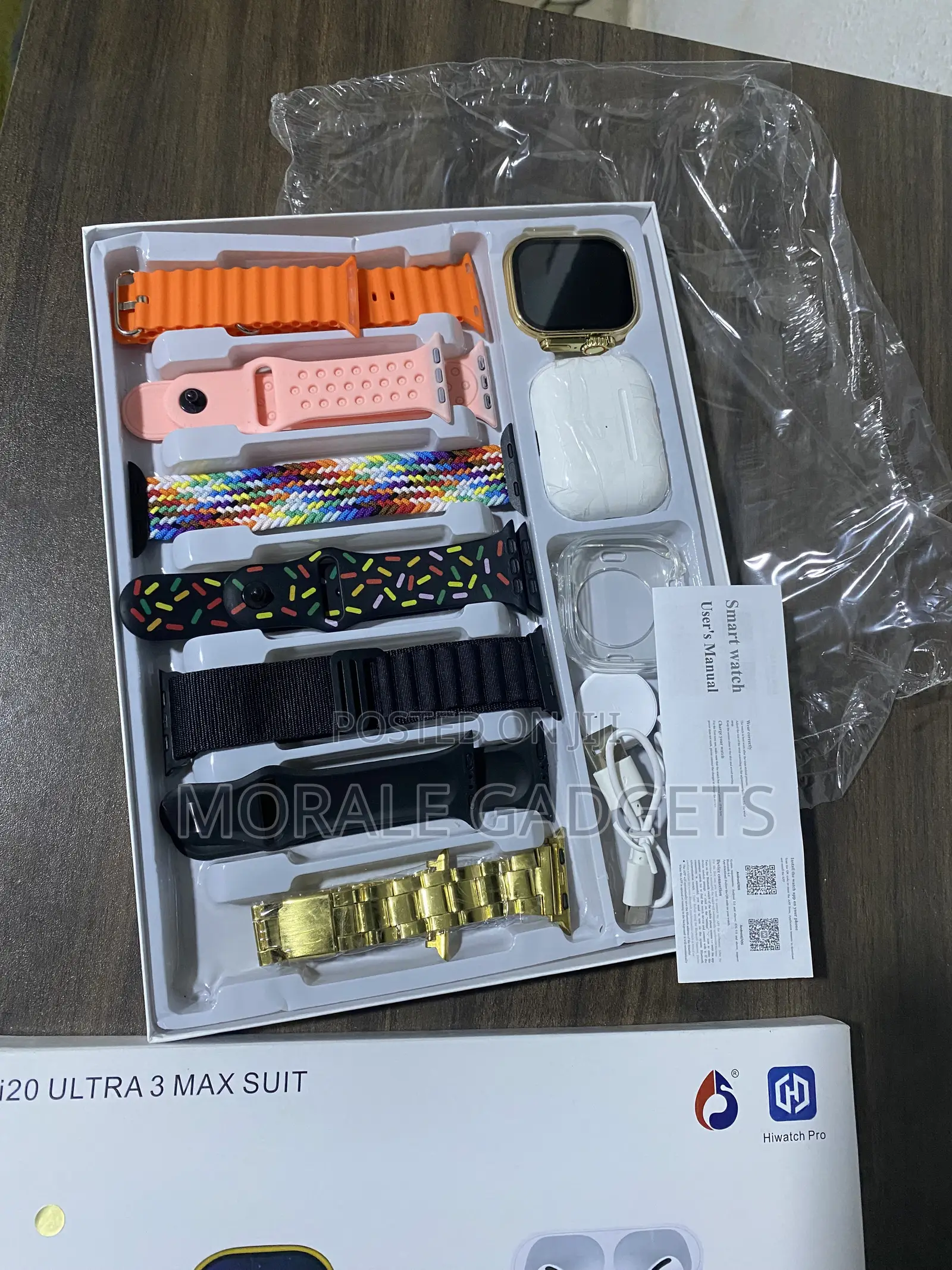 I20 Ultra Smartwatch With Free Earbuds