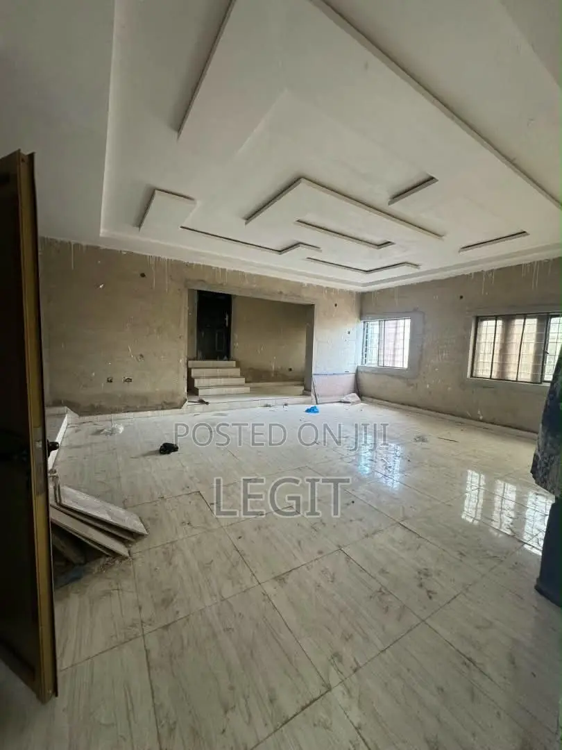 3bdrm Bungalow in Minna for sale
