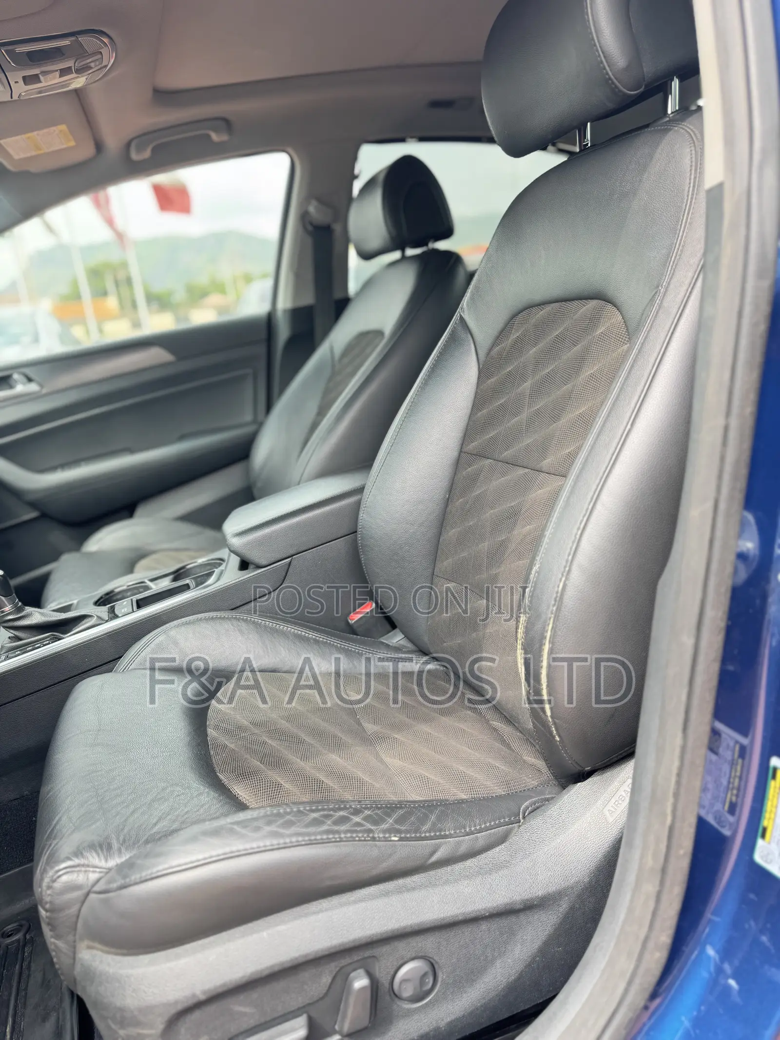 Hyundai Sonata Limited 4dr Sedan (2.0L 4cyl Turbo 6A) 2014 Blue