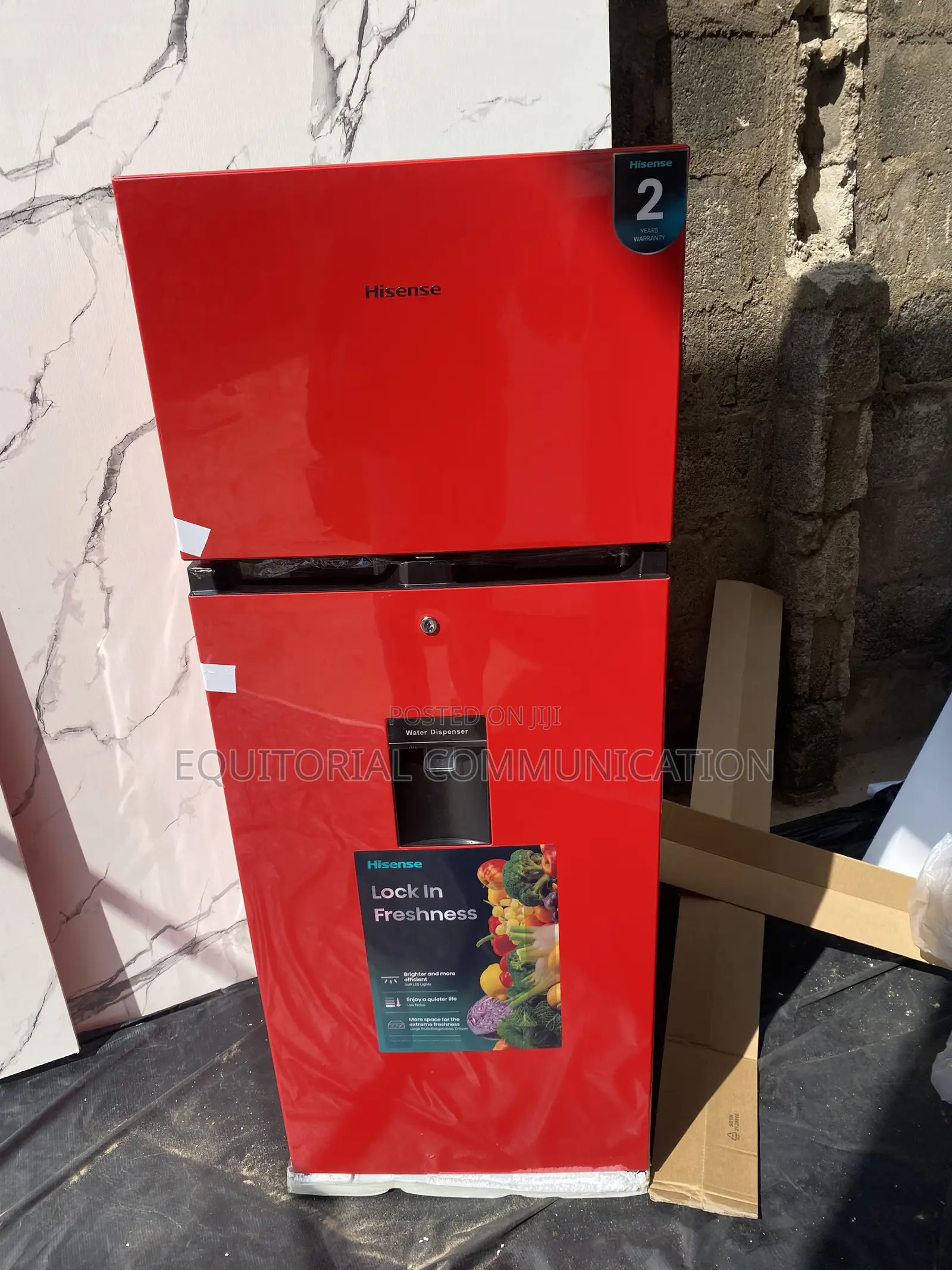 Hisense 204L Refrigerator for Groceries and Frozen Foods REF205DRB