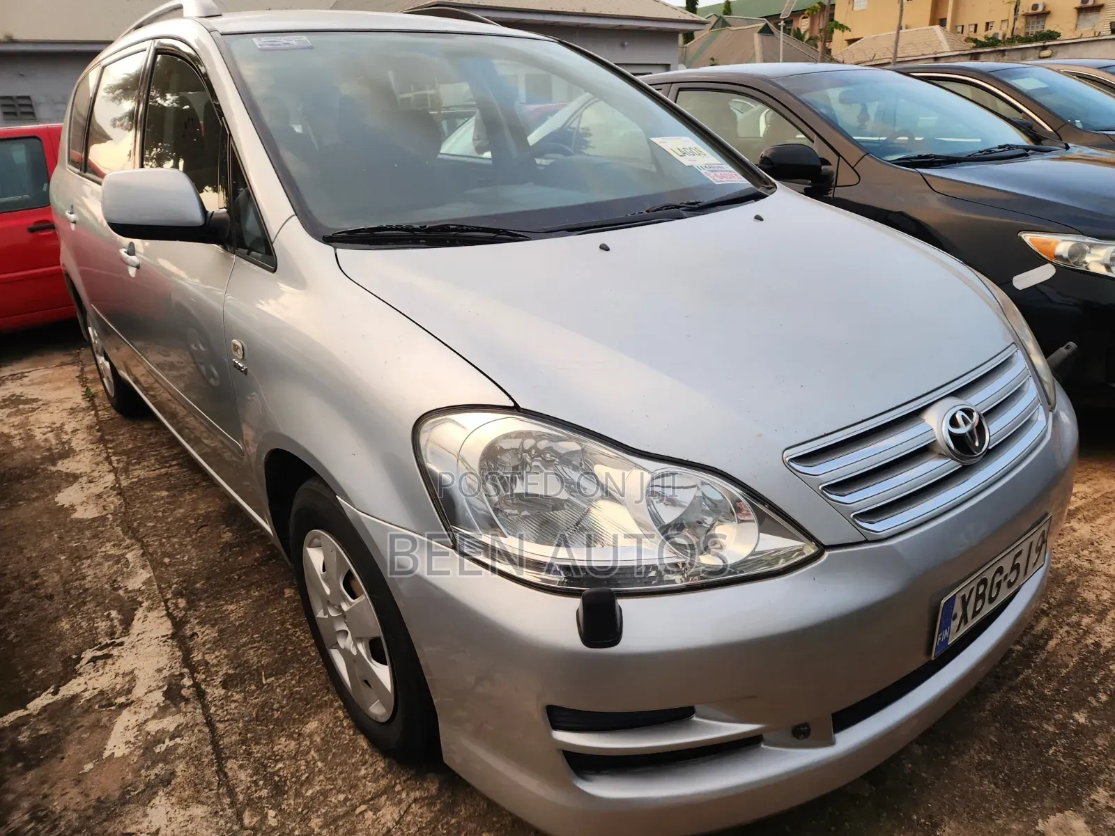 Toyota Avensis Verso 2.0 Petrol 2008 Silver
