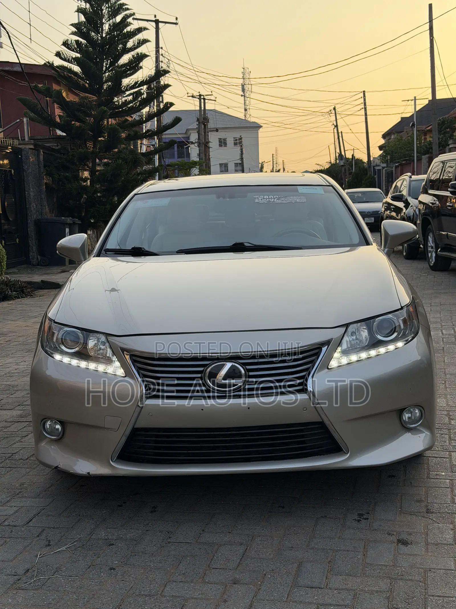 Lexus ES 350 FWD 2013 Gold