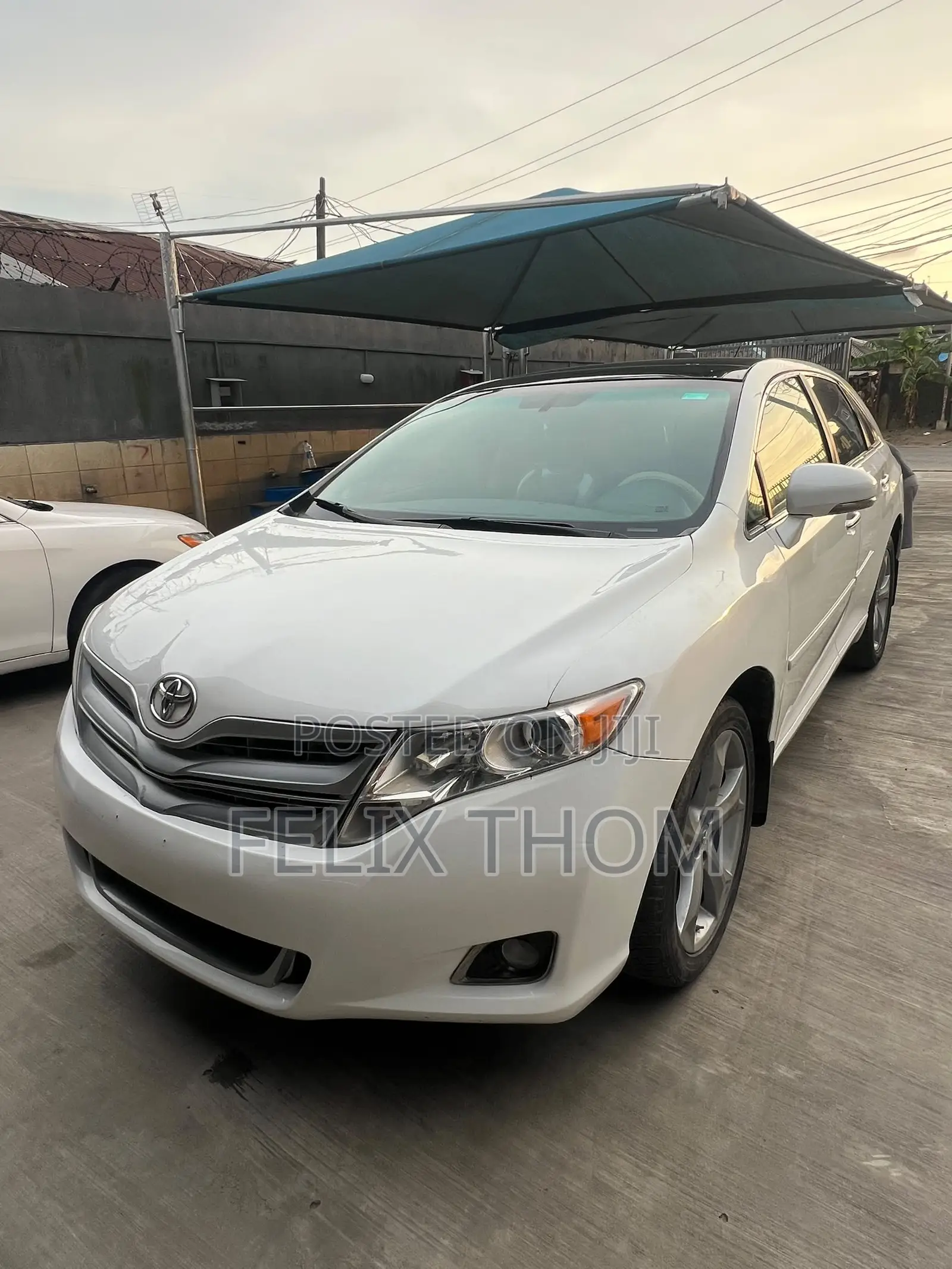 Toyota Venza Limited 2010 White