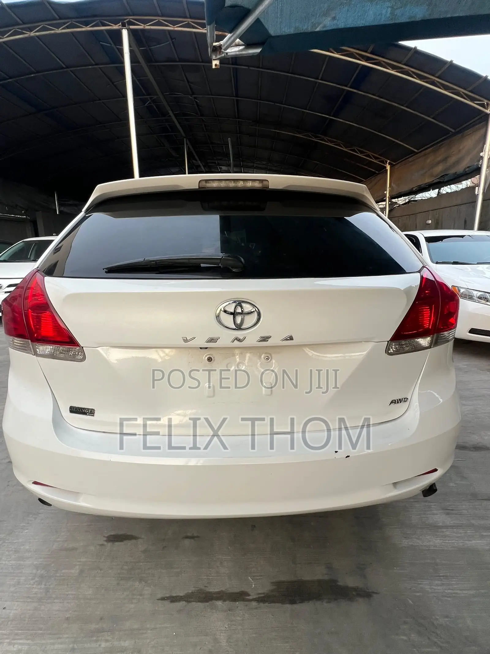 Toyota Venza Limited 2010 White
