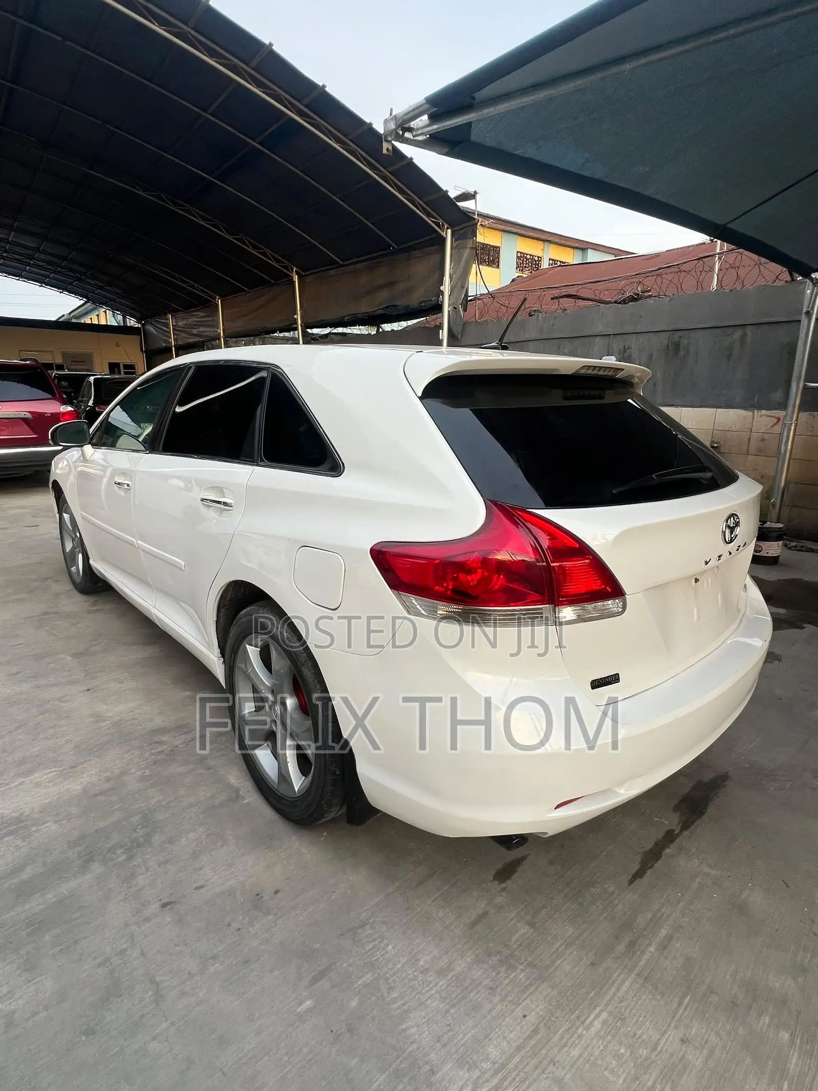 Toyota Venza Limited 2010 White