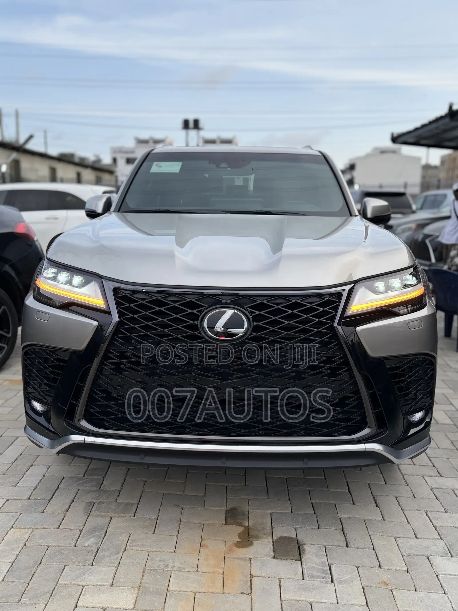 Lexus LX 600 2024 Gray