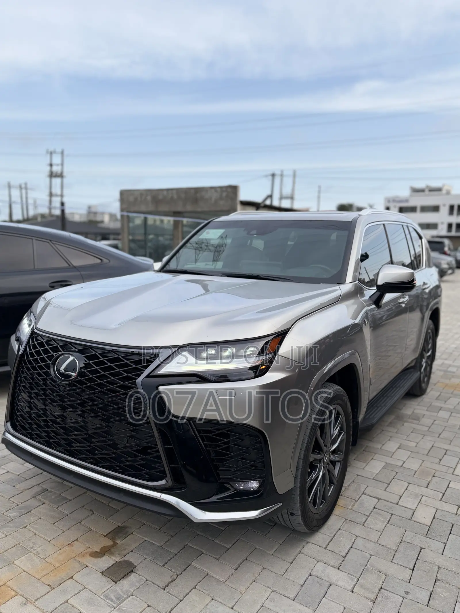 Lexus LX 600 2024 Gray