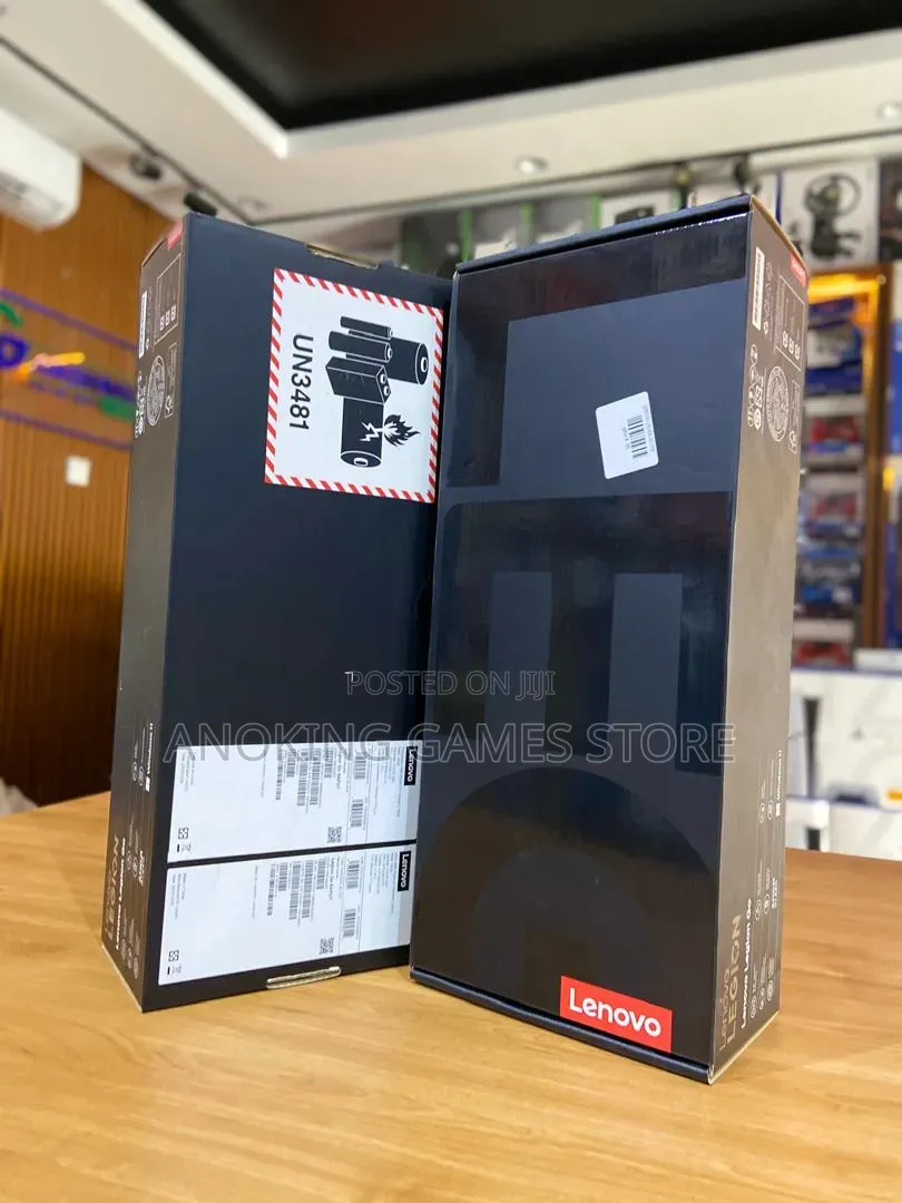 Lenovo Go Console