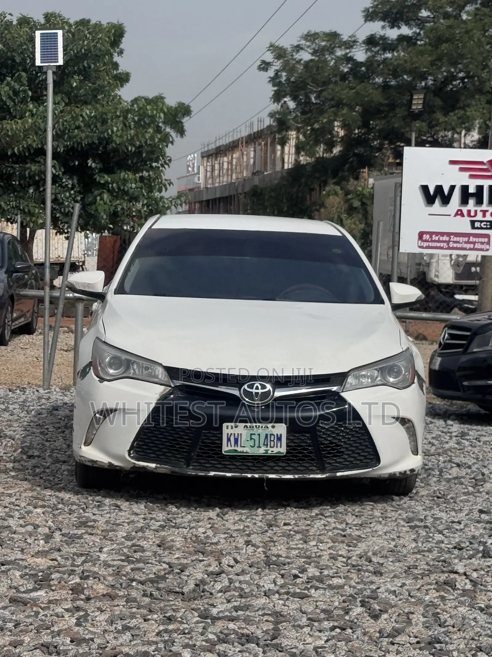 Toyota Camry LE 4dr Sedan (2.5L 4cyl 6A) 2015 White