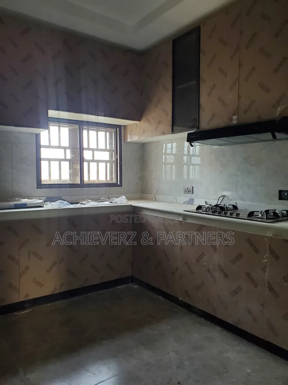 4bdrm Duplex in Jahi for rent