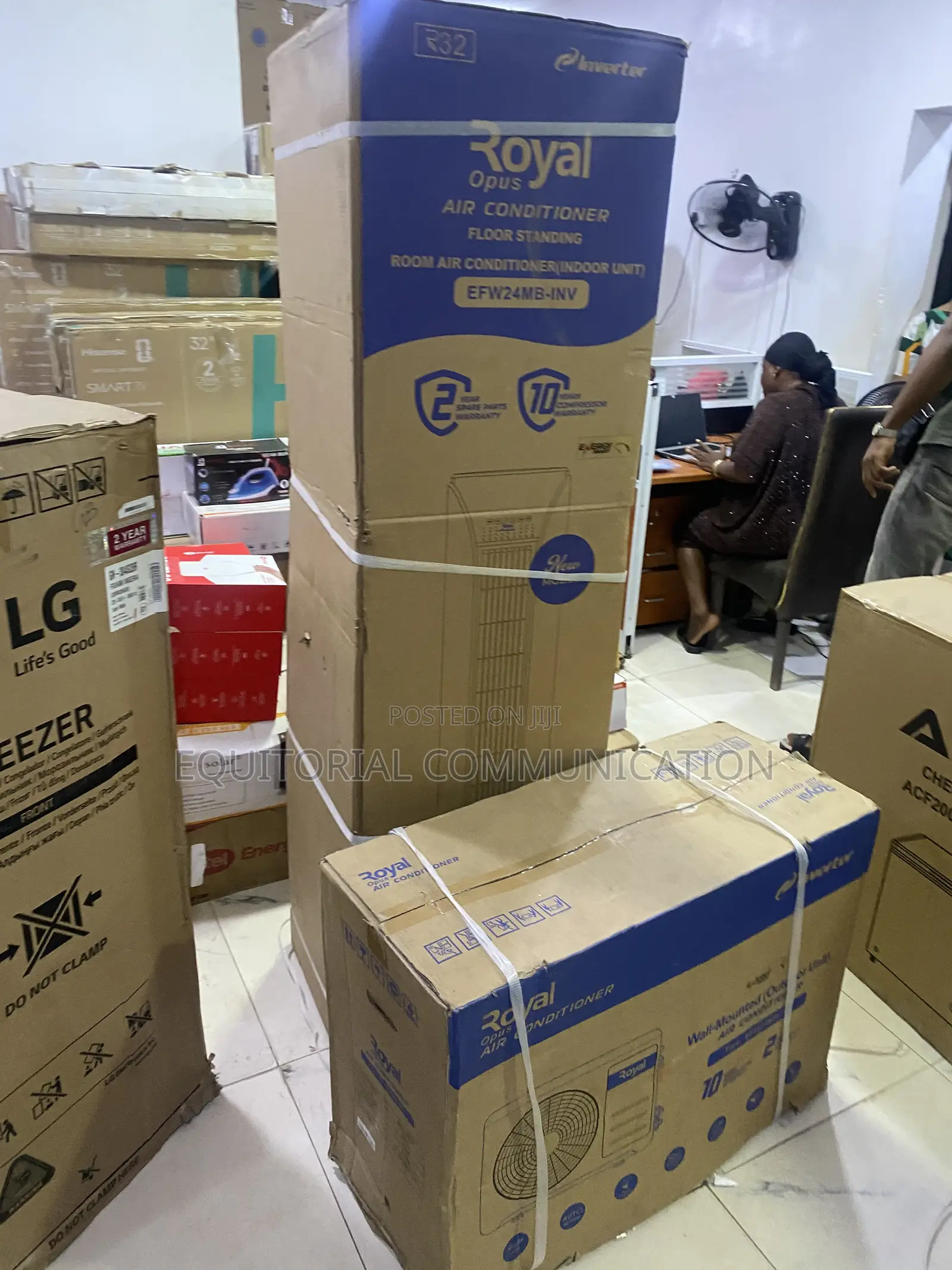 Royal EFW24MB-INV 3HP Inverter Floor AC for Living Rooms