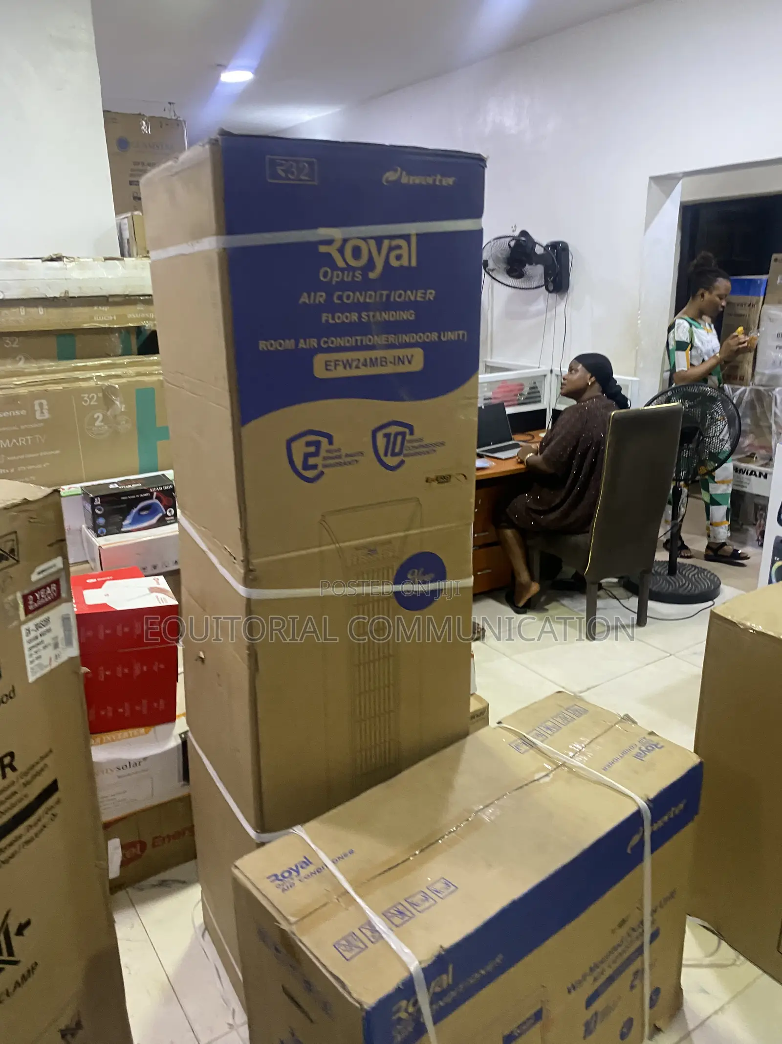 Royal EFW24MB-INV Premium 3HP Floor AC