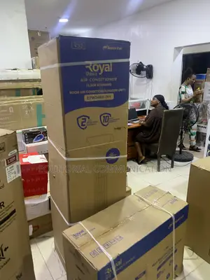 Royal EFW24MB-INV Premium 3HP Floor AC