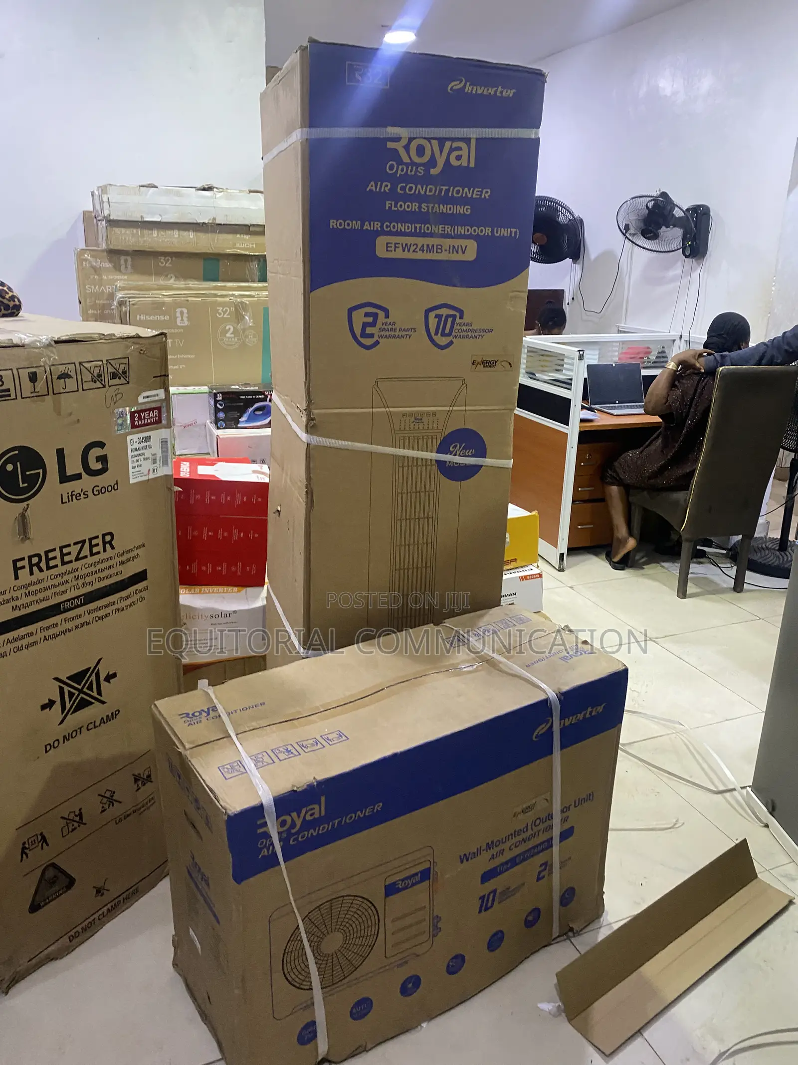 Royal EFW24MB-INV Premium 3HP Floor AC