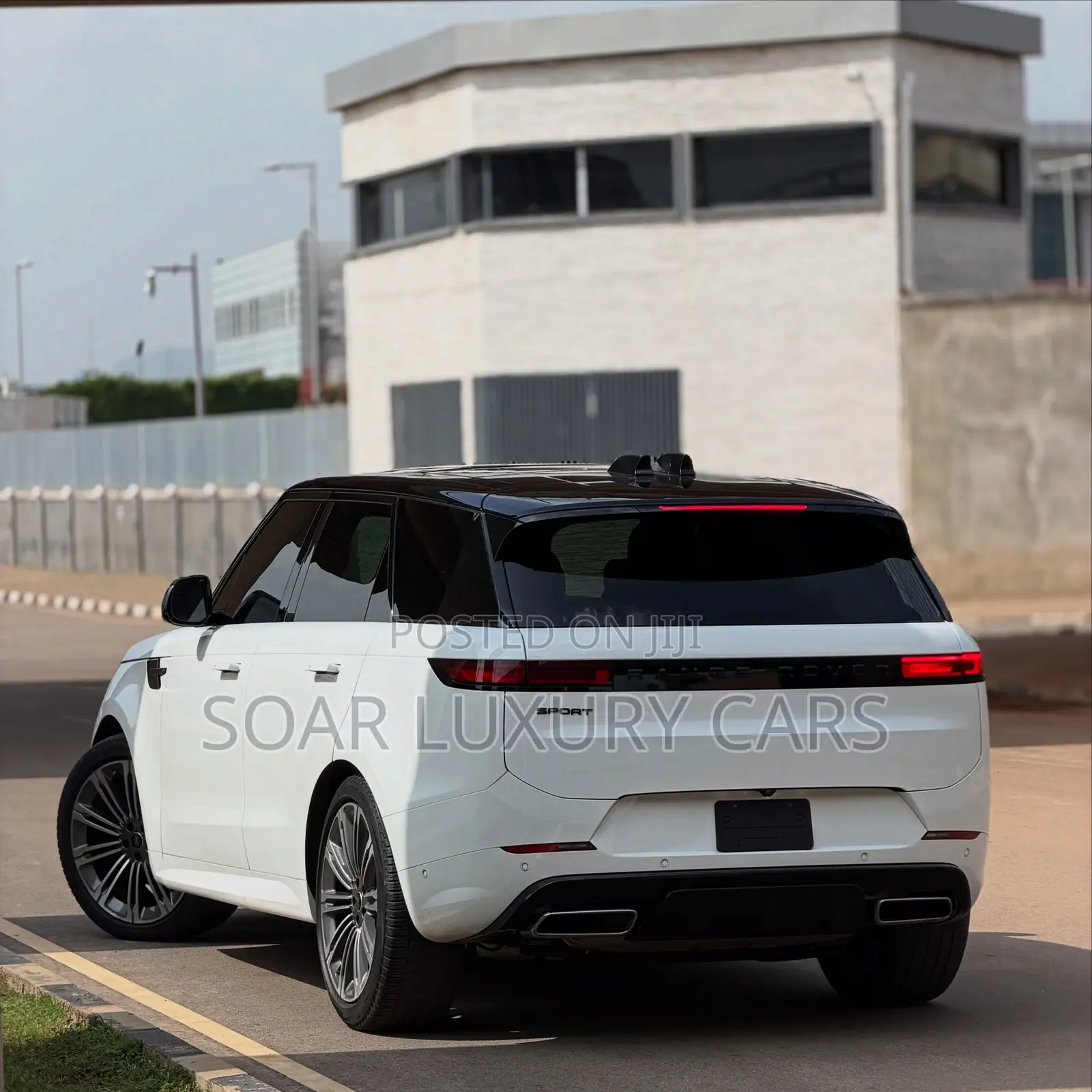 Land Rover Range Rover Sport 2024 White