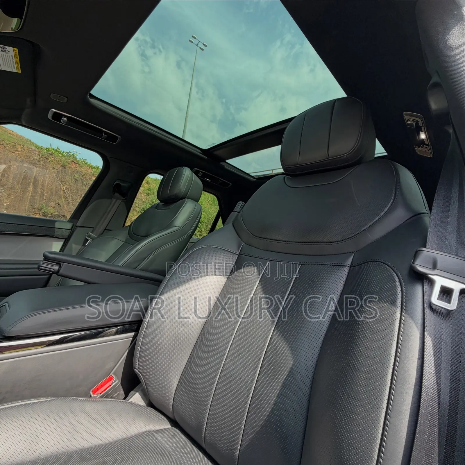 Land Rover Range Rover Sport 2024 White