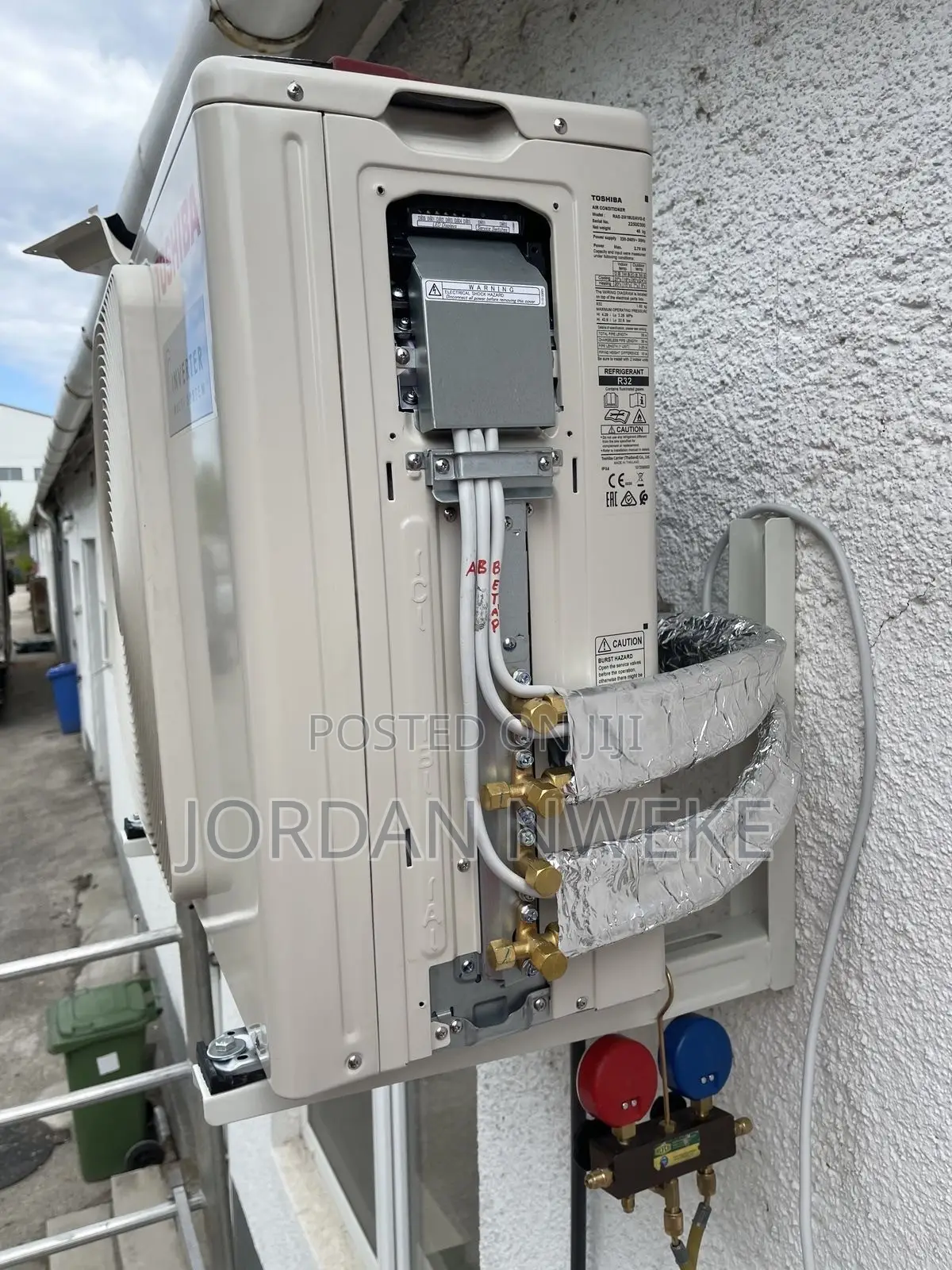 1.5hp Aircorndition Hisense With Full Kits Available