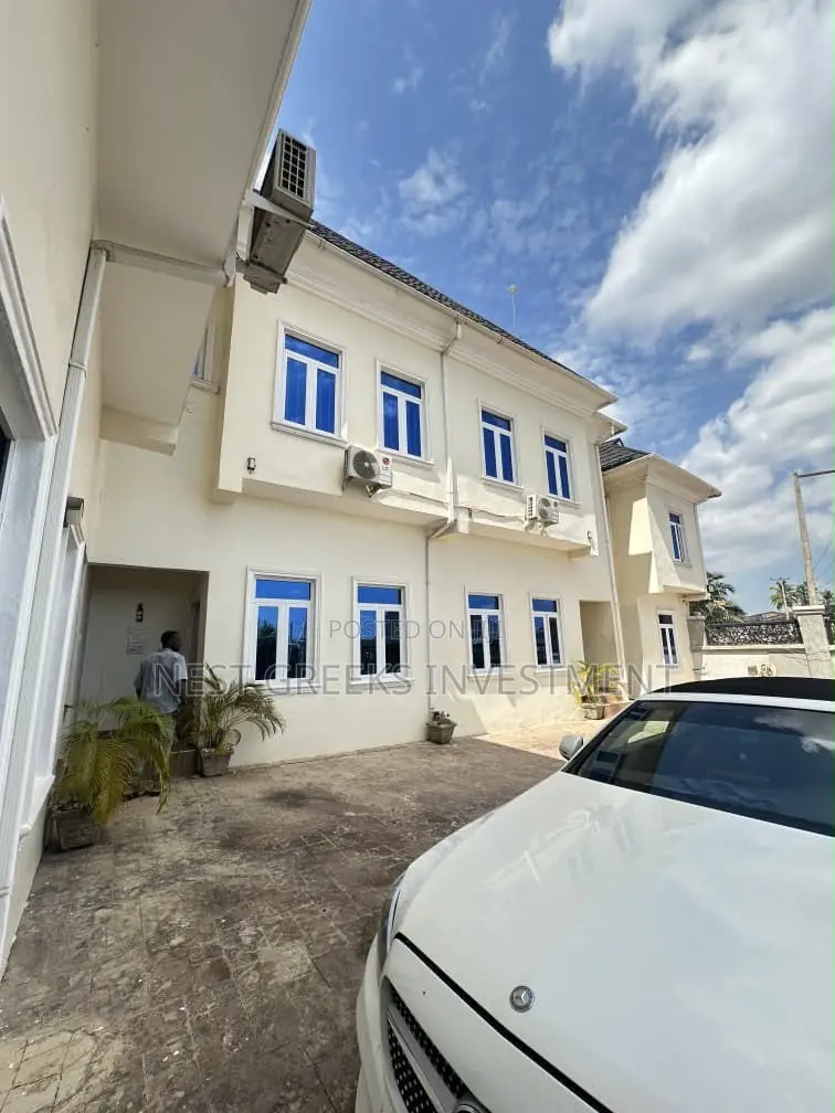 2bdrm Duplex in Oluyole Estate for sale