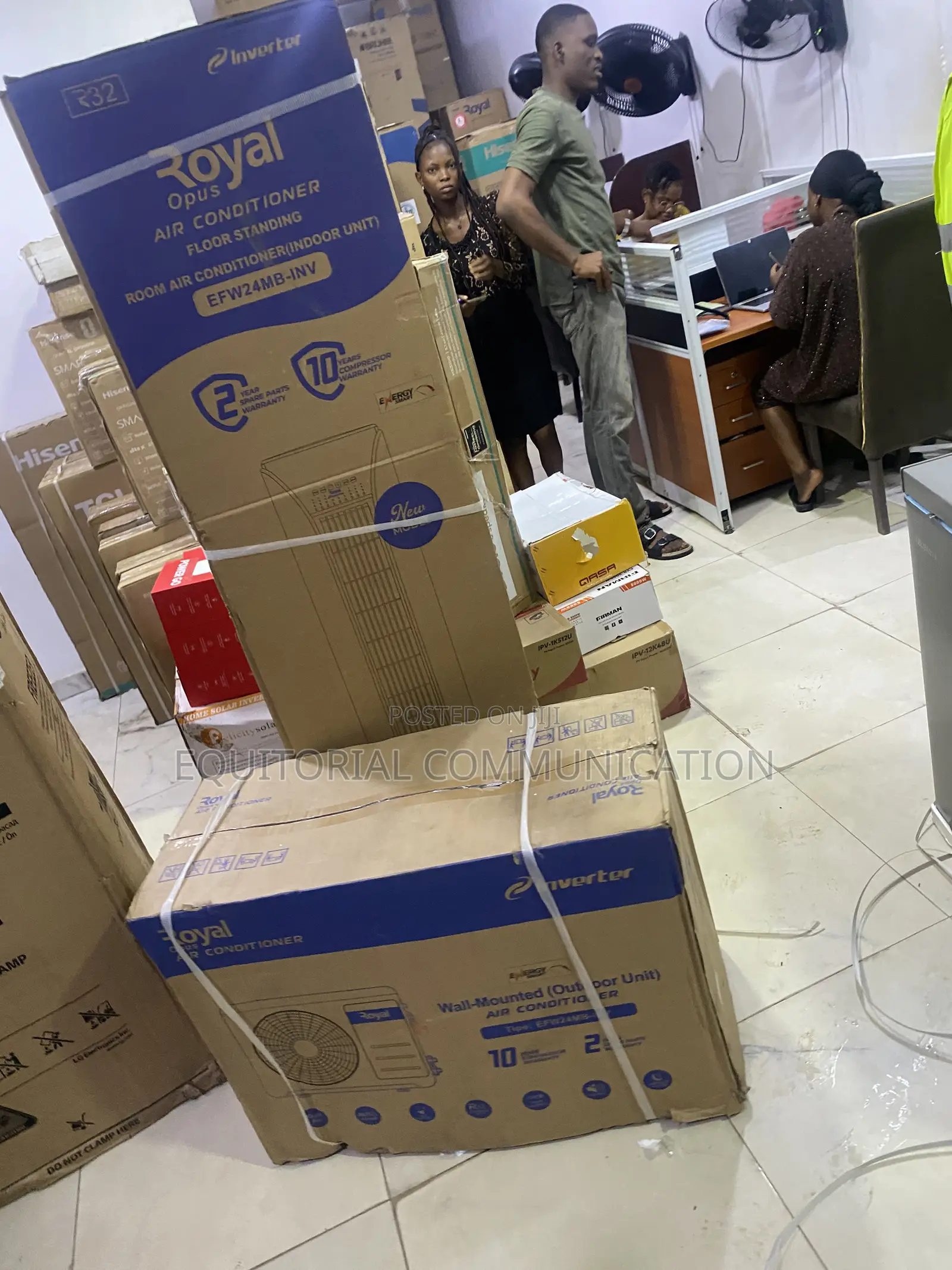 Royal 3HP Standing Inverter AC for Retail Spaces