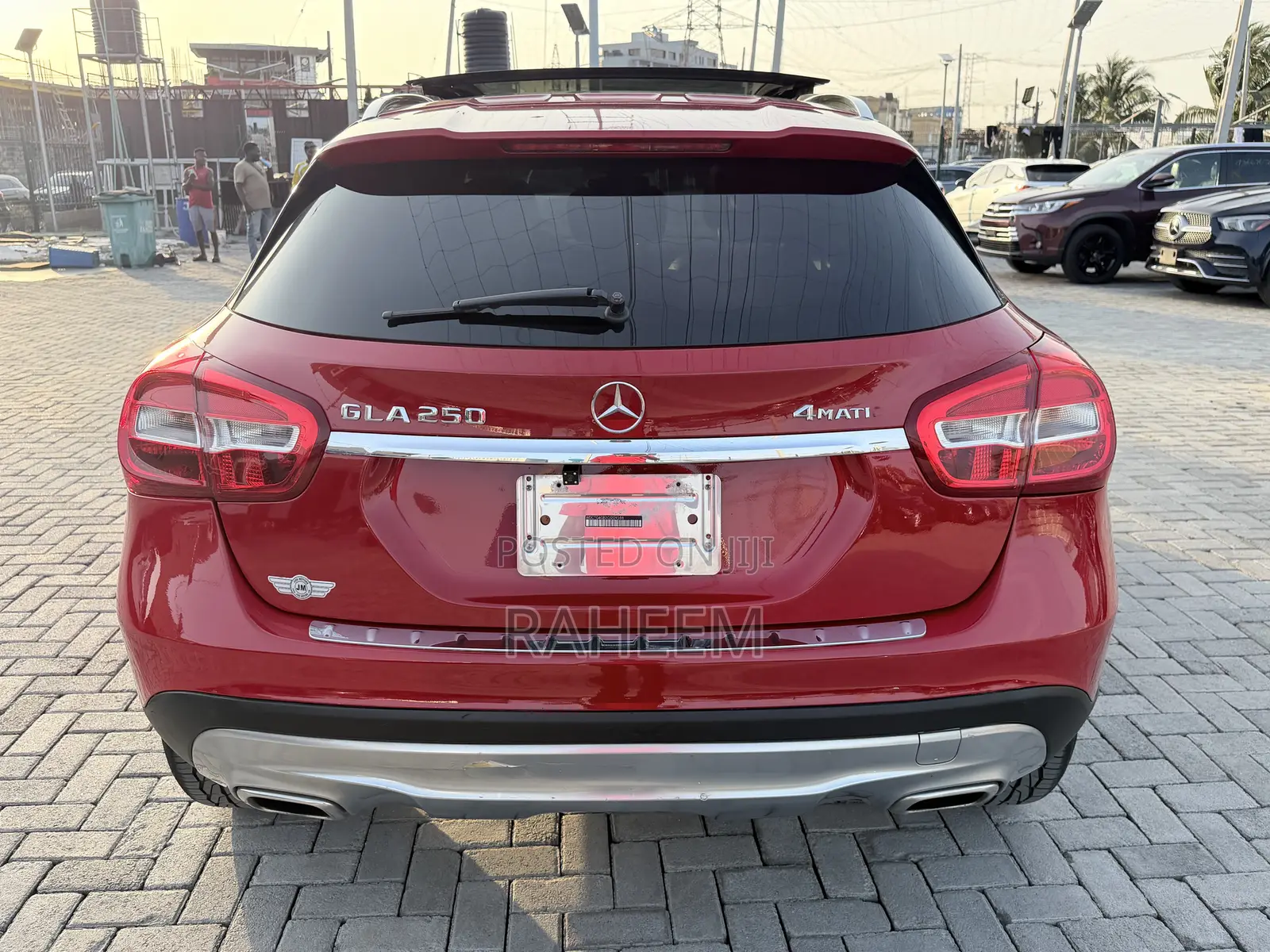 Mercedes-Benz GLA 250 2016 Red