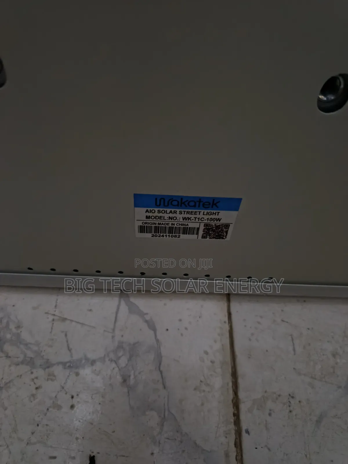 100w Wakatek Solar Street Light 12eye