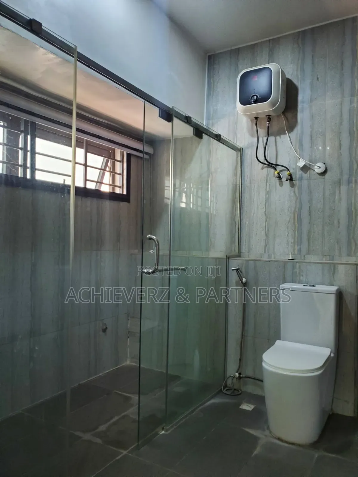 4bdrm Townhouse / Terrace in Katampe Extension for rent