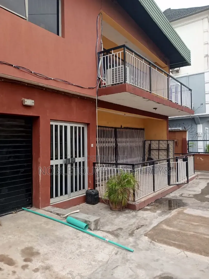 3bdrm Block of Flats in Maza-Maza Mile 2,, Abule Ado for sale