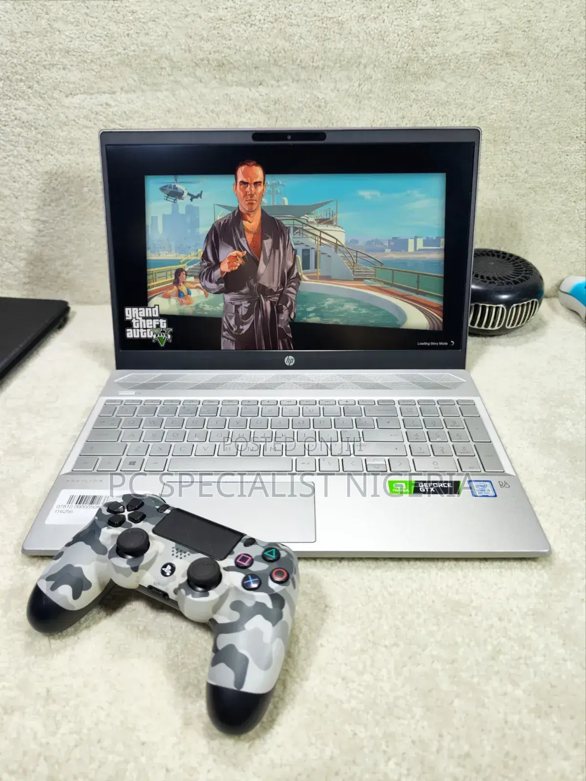 Laptop HP Pavilion 15 8GB Intel Core i5 HDD+SSD 256GB