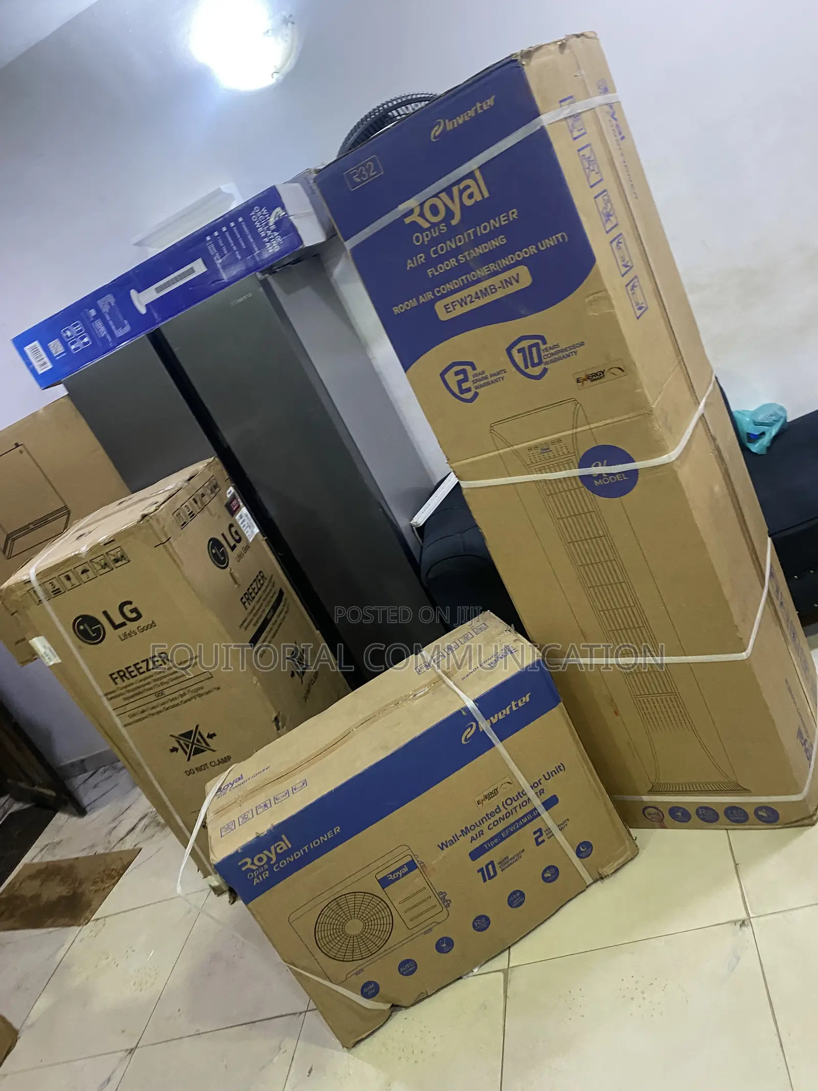Royal EFW24MB-INV 3HP Floor-Standing AC for Open Interiors