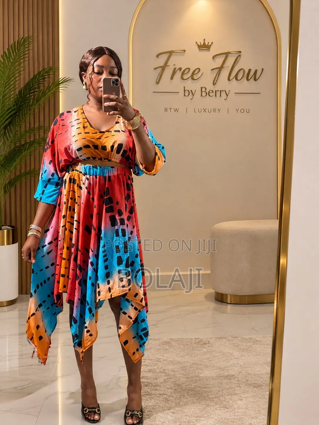 Zuri Abstrat-Two Piece Skirt Set With Crop Top
