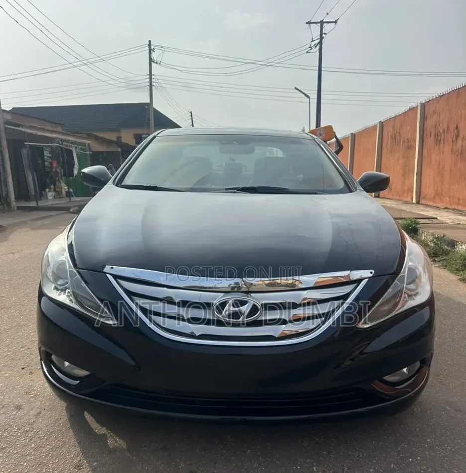 Hyundai Sonata 2013 Black