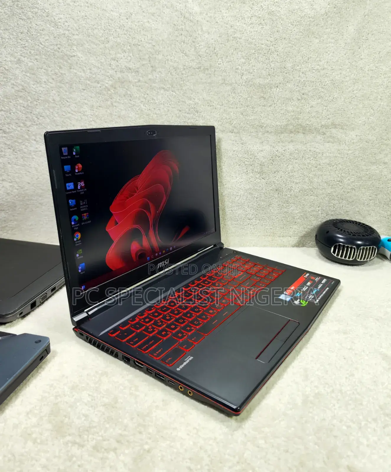 Laptop MSI GL63 8RD 16GB Intel Core i7 HDD+SSD 1T