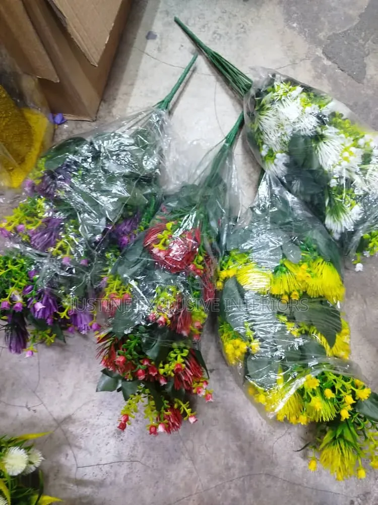 Artificial Decorative Flowers