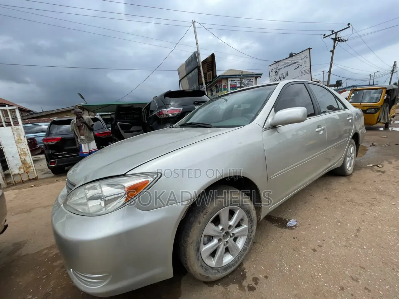 Toyota Camry LE 4dr Sedan (2.4L 4cyl 5A) 2005 Silver